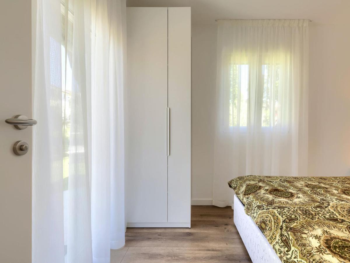 Holiday Home Punta 2 By Interhome Umago Esterno foto