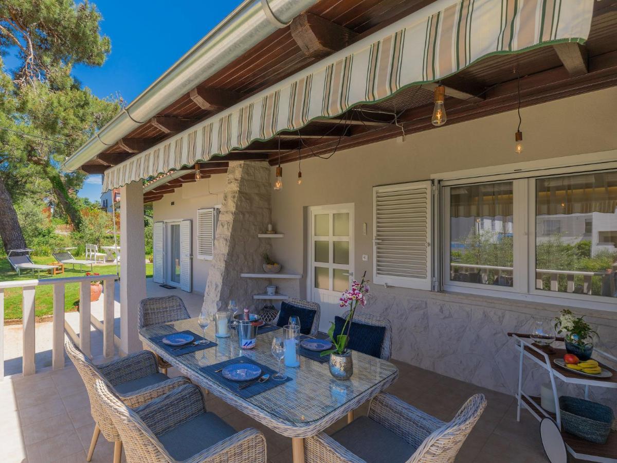 Holiday Home Punta 2 By Interhome Umago Esterno foto