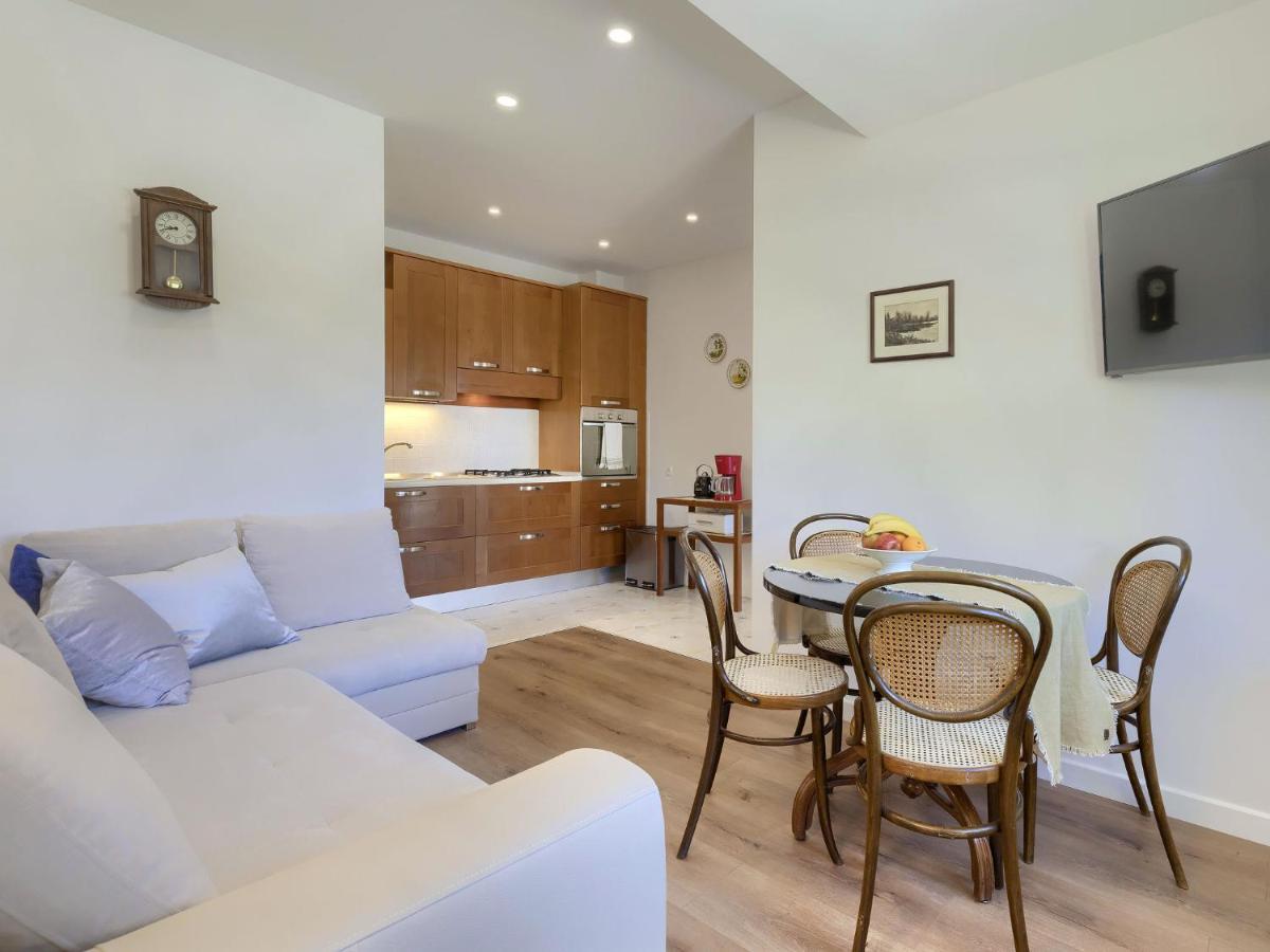Holiday Home Punta 2 By Interhome Umago Esterno foto